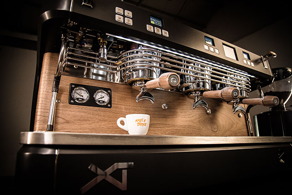 Commercial Coffee Makers - Commercial Espresso Machines - Grinders